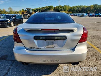 Zdjęcie 6 z 12 samochodu: 2005 PONTIAC GRAND PRIX GT VIN:2G2WS522351292341 - miniatura