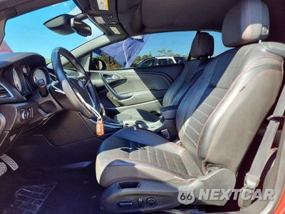 Zdjęcie 7 z 12 samochodu: 2018 BUICK CASCADA SPORT TOURING VIN:W04WJ3N53JG064890 - miniatura