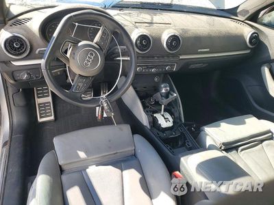 Zdjęcie 8 z 13 samochodu: 2018 AUDI A3 PREMIUM VIN:WAUAUGFFXJ1041760 - miniatura