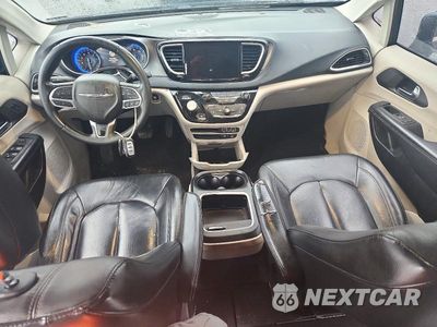 Zdjęcie 8 z 13 samochodu: 2022 CHRYSLER PACIFICA TOURING L VIN:2C4RC1BG2NR162336 - miniatura