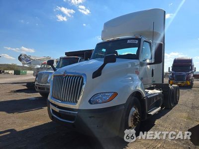 2021 INTERNATIONAL LT625 SEMI TRUCK 3HSDZTZR3MN237015 - główne zdjęcie licytacji z USA - miniatura