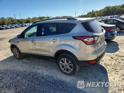 Drugie zdjęcie samochodu z przodu: 2017 FORD ESCAPE SE VIN:1FMCU9GDXHUE42217 - miniatura