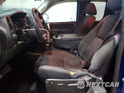 Zdjęcie 7 z 12 samochodu: 2013 CHEVROLET SILVERADO K1500 LT VIN:1GCRKSE73DZ387373 - miniatura