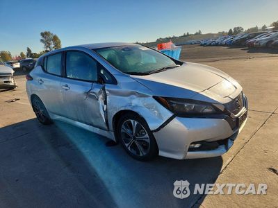 Czwarte zdjęcie samochodu z boku: 2022 NISSAN LEAF SV VIN:1N4AZ1CV9NC556603 - miniatura