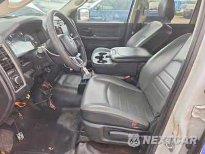 Zdjęcie 7 z 13 samochodu: 2021 RAM 1500 CLASSIC TRADESMAN VIN:3C6RR6KG1MG586873 - miniatura