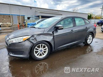 2015 FORD FOCUS SE 1FADP3F25FL380988 - główne zdjęcie licytacji z USA - miniatura