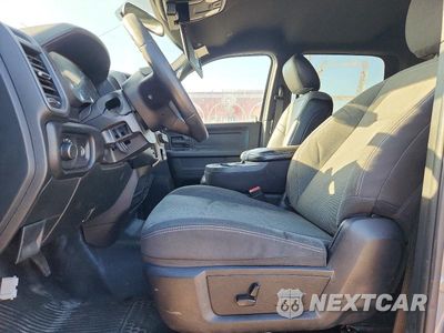 Zdjęcie 7 z 14 samochodu: 2023 RAM 3500 VIN:3C7WRSCL6PG533464 - miniatura
