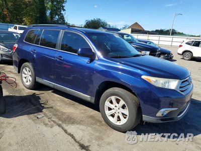 Czwarte zdjęcie samochodu z boku: 2011 TOYOTA HIGHLANDER SE VIN:5TDBK3EHXBS089319 - miniatura