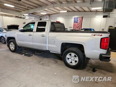 Drugie zdjęcie samochodu z przodu: 2017 CHEVROLET SILVERADO K1500 LT VIN:1GCVKREC4HZ178637 - miniatura