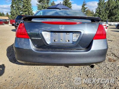 Zdjęcie 6 z 12 samochodu: 2007 HONDA ACCORD EX VIN:1HGCM56737A131190 - miniatura