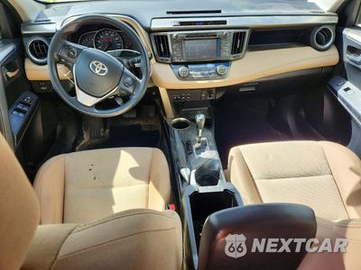 Zdjęcie 8 z 13 samochodu: 2015 TOYOTA RAV4 XLE VIN:JTMRFREV0FD157527 - miniatura