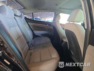 Zdjęcie 10 z 12 samochodu: 2018 HYUNDAI ELANTRA VALUE EDITION VIN:KMHD84LF7JU584341 - miniatura
