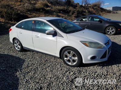 Czwarte zdjęcie samochodu z boku: 2014 FORD FOCUS SE VIN:1FADP3F20EL283714 - miniatura