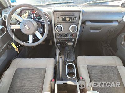Zdjęcie 8 z 12 samochodu: 2010 JEEP WRANGLER UNLIMITED SPORT VIN:1J4BA3H13AL112127 - miniatura