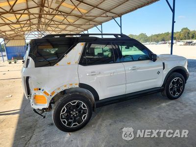 Trzecie zdjęcie samochodu z tyłu: 2025 FORD BRONCO SPORT OUTER BANKS VIN:3FMCR9CN3SRE28951 - miniatura