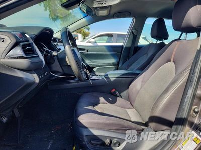 Zdjęcie 7 z 12 samochodu: 2019 TOYOTA CAMRY LE VIN:4T1B11HK1KU779191 - miniatura