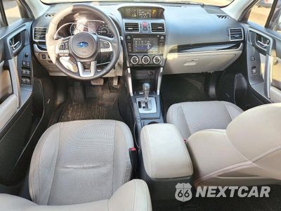 Zdjęcie 8 z 13 samochodu: 2018 SUBARU FORESTER VIN:JF2SJARC4JH421913 - miniatura