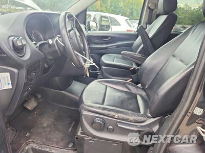 Zdjęcie 7 z 13 samochodu: 2018 MERCEDES-BENZ METRIS VIN:WD4PG2EE1J3481361 - miniatura