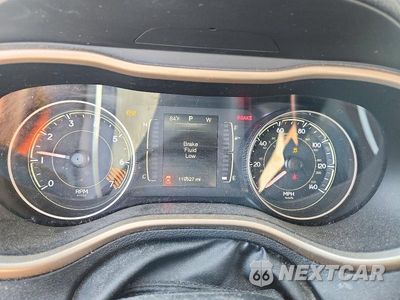Zdjęcie 9 z 13 samochodu: 2014 JEEP CHEROKEE LATITUDE VIN:1C4PJLCB2EW155132 - miniatura