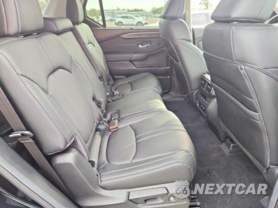 Zdjęcie 11 z 13 samochodu: 2026 HONDA PILOT TOURING VIN:5FNYG1H78TB042055 - miniatura