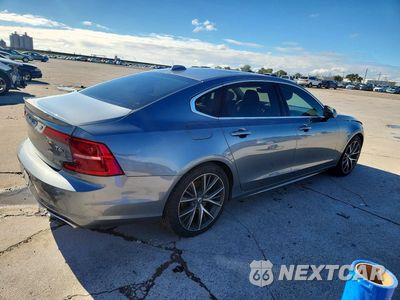 Trzecie zdjęcie samochodu z tyłu: 2020 VOLVO S90 T6 MOMENTUM VIN:LVYA22MK6LP177047 - miniatura