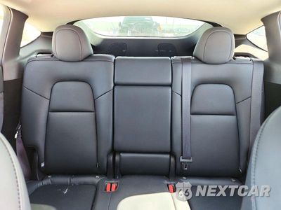 Zdjęcie 10 z 13 samochodu: 2024 TESLA MODEL Y VIN:7SAYGDEE7RA309280 - miniatura