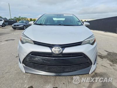 Piąte zdjęcie samochodu w środku: 2018 TOYOTA COROLLA LE VIN:2T1BURHE1JC040483 - miniatura