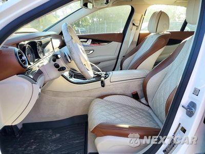 Zdjęcie 7 z 12 samochodu: 2017 MERCEDES-BENZ E 300 4MATIC VIN:WDDZF4KB0HA125829 - miniatura