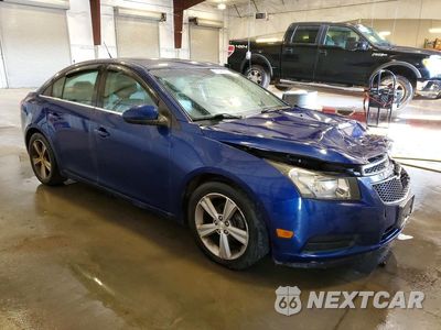 Czwarte zdjęcie samochodu z boku: 2013 CHEVROLET CRUZE LT VIN:1G1PE5SB1D7238487 - miniatura