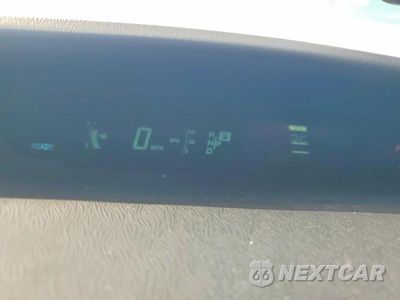 Zdjęcie 9 z 12 samochodu: 2013 TOYOTA PRIUS TWO VIN:JTDKN3DUXD5611249 - miniatura