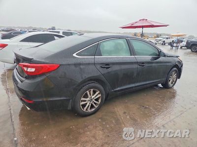 Trzecie zdjęcie samochodu z tyłu: 2015 HYUNDAI SONATA SE VIN:5NPE24AF6FH183765 - miniatura