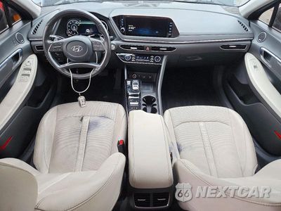 Zdjęcie 8 z 12 samochodu: 2023 HYUNDAI SONATA LIMITED VIN:KMHL34J28PA279516 - miniatura