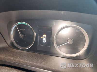 Zdjęcie 9 z 12 samochodu: 2016 HYUNDAI SONATA HYBRID SE VIN:KMHE24L13GA027219 - miniatura