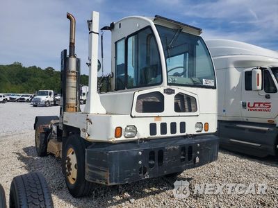 Czwarte zdjęcie samochodu z boku: 2017 AUTOCAR XSPOTTER YARD TRUCK VIN:516H4GB20HH222088 - miniatura