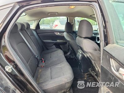 Zdjęcie 11 z 13 samochodu: 2019 KIA FORTE LXS VIN:3KPF24AD6KE007297 - miniatura