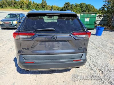 Zdjęcie 6 z 12 samochodu: 2021 TOYOTA RAV4 XLE PREMIUM VIN:2T3A1RFV2MW143798 - miniatura