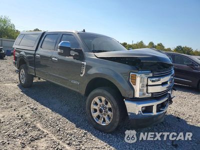 Czwarte zdjęcie samochodu z boku: 2019 FORD F250 SUPER DUTY VIN:1FT7W2BT0KEC31891 - miniatura