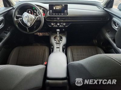 Zdjęcie 8 z 13 samochodu: 2023 HONDA HR-V LX VIN:3CZRZ1H36PM742860 - miniatura