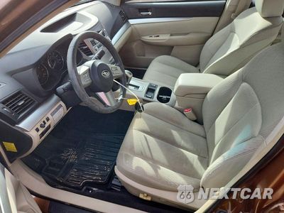 Zdjęcie 7 z 12 samochodu: 2011 SUBARU LEGACY 2.5I PREMIUM VIN:4S3BMCC69B3216641 - miniatura