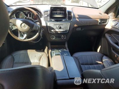 Zdjęcie 8 z 12 samochodu: 2017 MERCEDES-BENZ GLS 450 4MATIC VIN:4JGDF6EE2HA872043 - miniatura