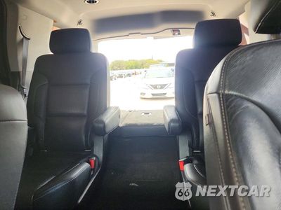 Zdjęcie 10 z 13 samochodu: 2018 CHEVROLET TAHOE C1500 PREMIER VIN:1GNSCCKC9JR194900 - miniatura