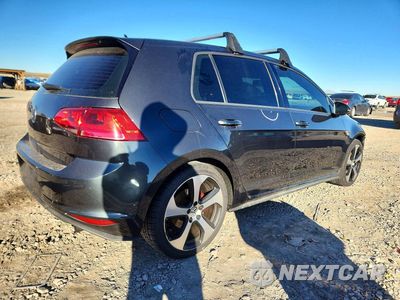 Trzecie zdjęcie samochodu z tyłu: 2017 VOLKSWAGEN GTI S VIN:3VW5T7AU3HM002192 - miniatura