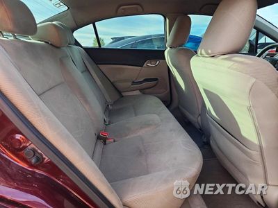 Zdjęcie 10 z 12 samochodu: 2012 HONDA CIVIC LX VIN:19XFB2F51CE040313 - miniatura