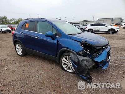 Czwarte zdjęcie samochodu z boku: 2019 CHEVROLET TRAX PREMIER VIN:3GNCJMSB8KL321393 - miniatura