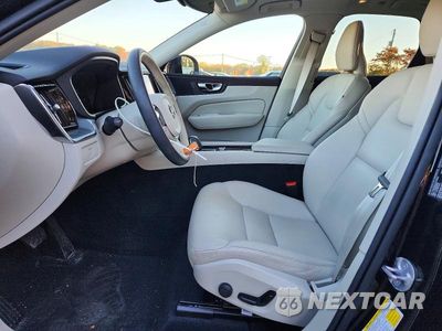 Zdjęcie 7 z 13 samochodu: 2025 VOLVO XC60 CORE VIN:YV4M12RJ2S1107597 - miniatura