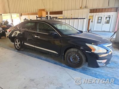 Czwarte zdjęcie samochodu z boku: 2015 NISSAN ALTIMA 2.5 S VIN:1N4AL3APXFC102590 - miniatura