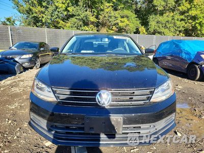 Piąte zdjęcie samochodu w środku: 2017 VOLKSWAGEN JETTA S VIN:3VW2B7AJ4HM227054 - miniatura