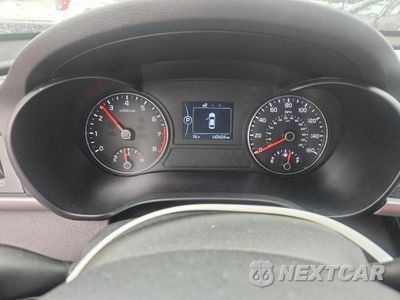 Zdjęcie 9 z 12 samochodu: 2016 KIA OPTIMA LX VIN:5XXGT4L30GG114186 - miniatura