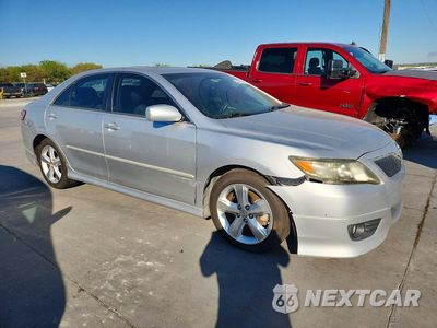 Czwarte zdjęcie samochodu z boku: 2010 TOYOTA CAMRY SE VIN:4T1BF3EK8AU015712 - miniatura