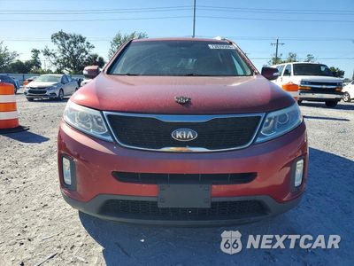 Piąte zdjęcie samochodu w środku: 2014 KIA SORENTO LX VIN:5XYKT3A65EG456131 - miniatura